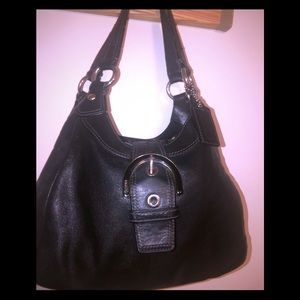 COACH Shoulder bag. Authentic. Black leather.